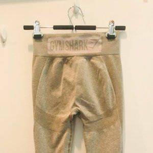 Gymshark Flex Highwaisted Pants- Khaki/Blush